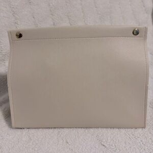 New Shiseido Snap Button Neutral Beige Beauty Folder Case